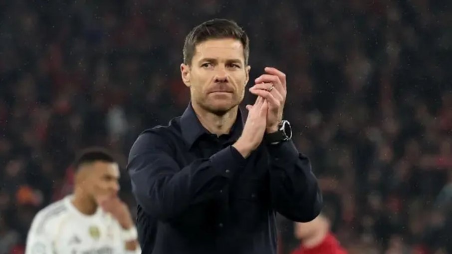 Xabi Alonso em crise: futuro incerto no comando do Real Madrid
