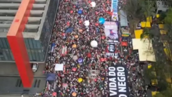 Paulista Pulsa Contra PEC da Blindagem: Manifestação da Esquerda Reúne Multidão