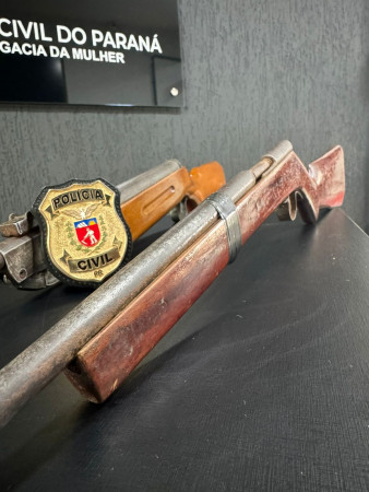 PCPR apreende duas espingardas durante cumprimento de mandado em Campo Mourão