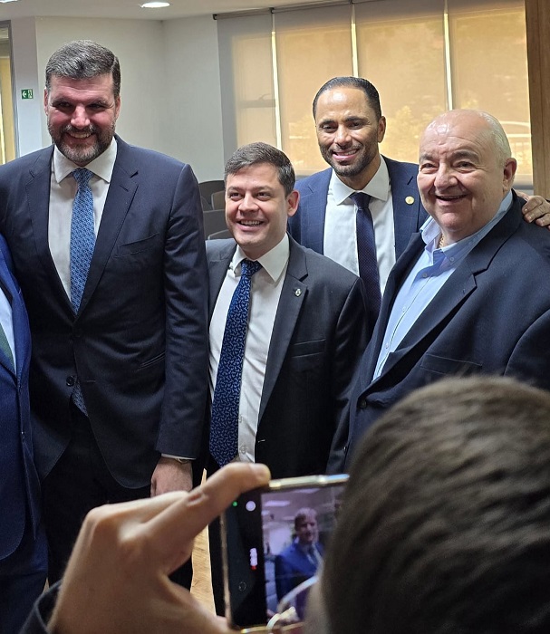 Para onde vai Tião Medeiros em 2026?