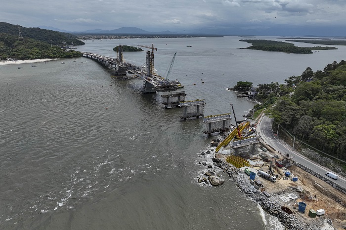 Ponte de Guaratuba chega a 85% de execução 