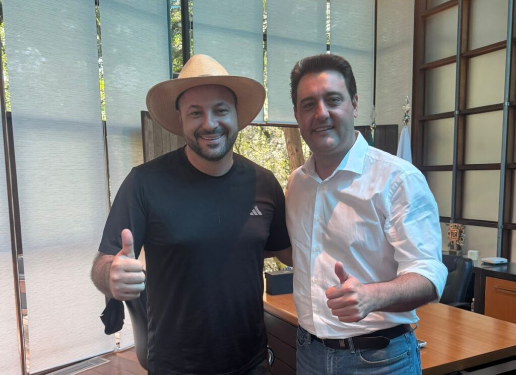 Geraldo Mendes e Ratinho Junior (Foto: Ascom/GM)