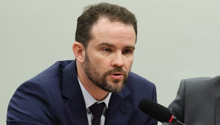 Ministro da da Fazenda, Dario Durigan na Comissão 6X1