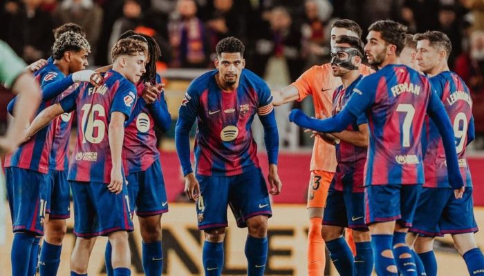 Capitão do Barcelona revela torcida pelo Inter e alfineta Grêmio — Foto: Reprodu