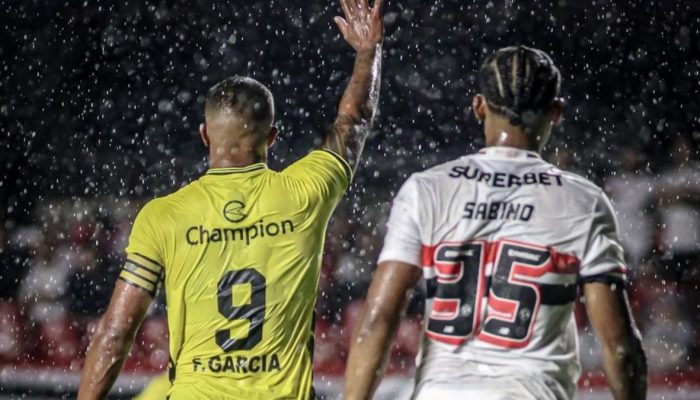 Foto: Janes Carvalho/São BernardoLuciano decide e São Paulo derrota o São Bernar