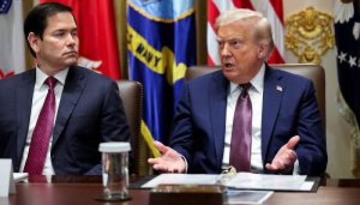 2025-08-26T163531Z_951683491_RC24FGARN6IV_RTRMADP_3_USA-TRUMP-copiar-300x200-1