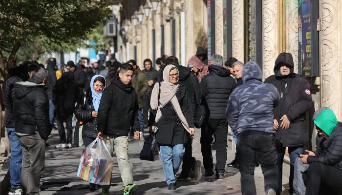2025-12-30t175827z_1_lynxmpelbt0qw_rtroptp_4_iran-economy-protests.jpg