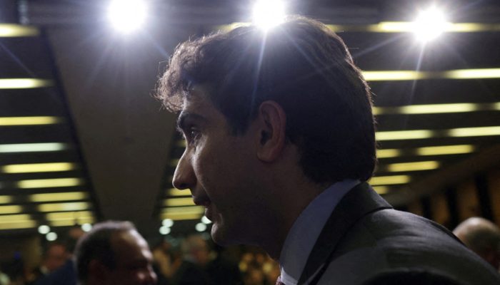 Foto: Gabriel Galípolo, presidente do Banco Central do Brasil, reage durante a c