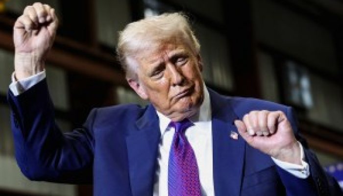 2026-02-20T153044Z_1_LYNXMPEM1J0VF_RTROPTP_4_EUA-IRA-TRUMP-LIMITADO