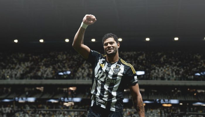 Hulk celebra gol que contribuiu para a goleada do Atlético-MG contra o Itabirito
