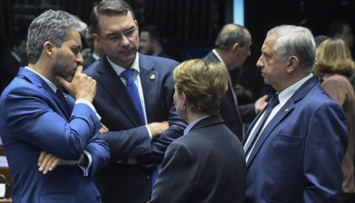 Foto: O texto, que equipara a misoginia ao crime de racismo e prevê penas de pri