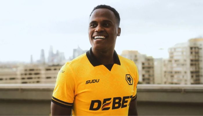 Jhon Arias — Foto: DivulgaçãoJhon Arias - Wolves