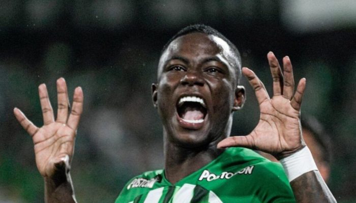 Marino Hinestroza se aproxima de acerto com o Vasco — Foto: Reprodução/Instagram