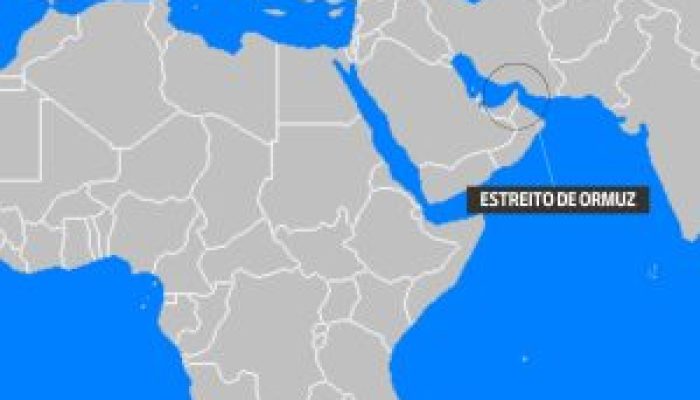 CANAL-DE-SUEZ-300x225-1