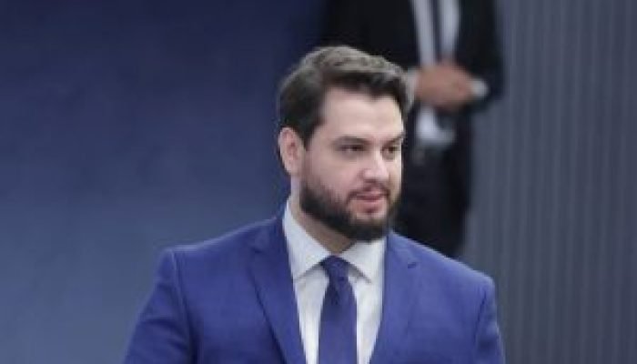 Defesa-de-Filipe-Martins-300x173-1