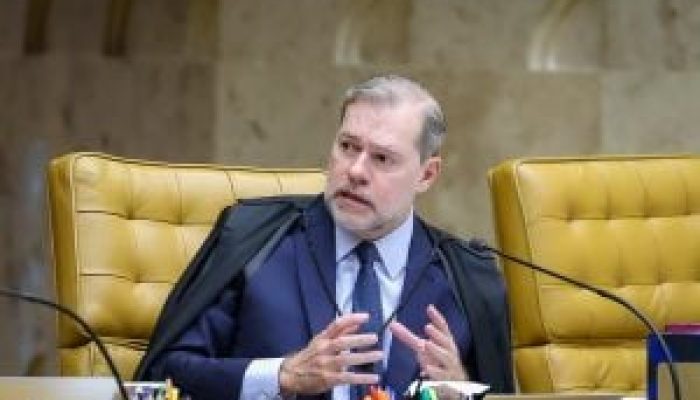 Dias-Toffoli-300x200-1