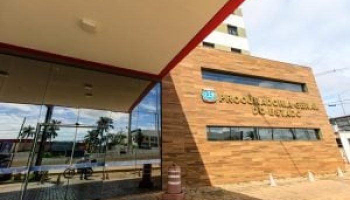 Fachada-da-Procuradoria-Geral-do-Estado-de-Mato-Grosso-300x200-1