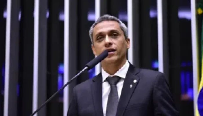 Gustavo-Gayer-300x169-1