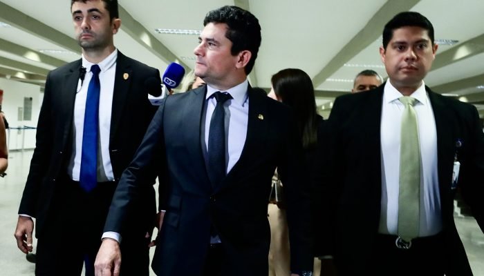 Brasília (DF) 03-04-2024 Senador Sergio Moro caminhando no senado Federal. Foto Lula Marques/ Agência Brasil