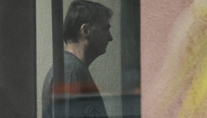Ex-presidente Jair Bolsonaro na cela da PF em Brasília (Foto: Divulgação)