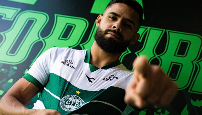 Felipe Jonatan chega ao Coritiba após passagem por Santos e Fortaleza