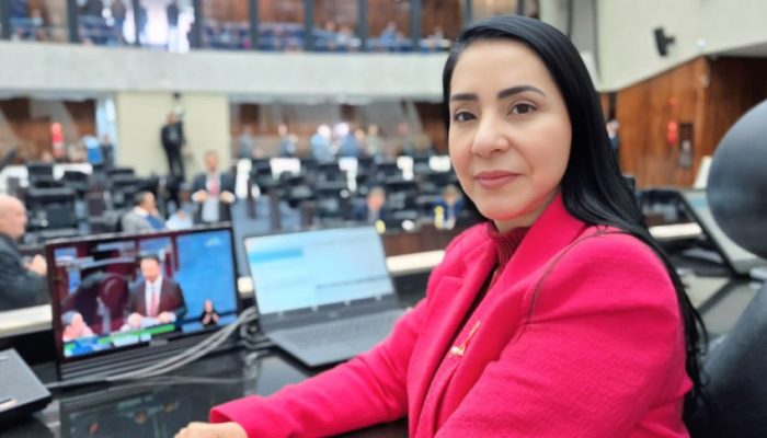 NDpmLi37rbs1YQ1Tvn2V0EcvJ5o1Rt4H9arTILOj