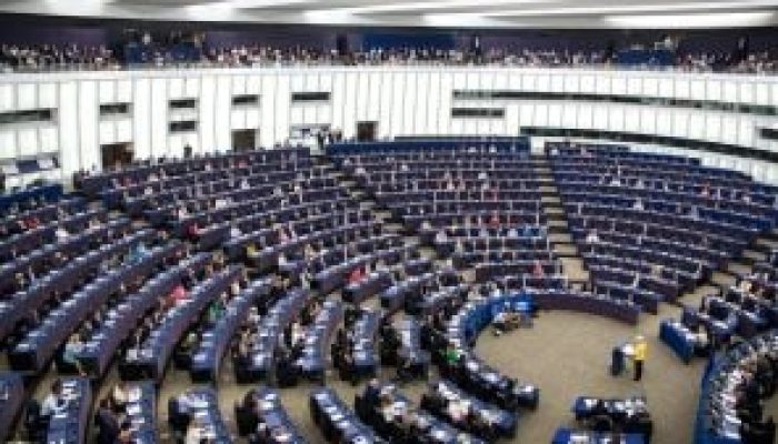 Parlamento-Europeu3-300x169-1
