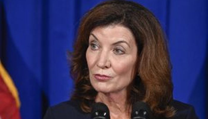 RNKUCVOQXNBHXN3ANGM2MHJP64-300x200-1