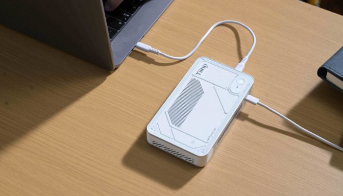 Tiiny_AI_Pocket_Lab-1024x683-1