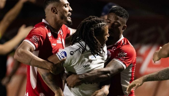 berto-operario-vila-nova-racismo