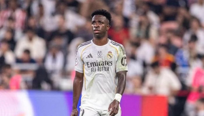 Vini Jr foi alvo de ataques racistas de torcedores do Albacete — Foto: Reproduçã