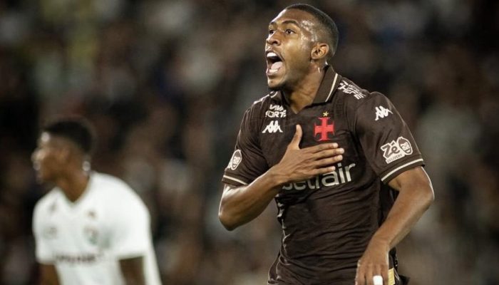 Rayan comemora gol contra o Fluminense — Foto: Matheus Lima/VascoRayan comemora