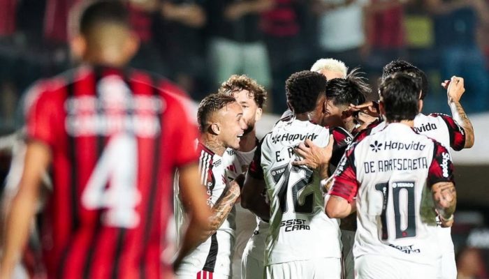 Jogadores comemoram gol no triunfo sobre o Vitória — Foto: Reprodução/Instagram
