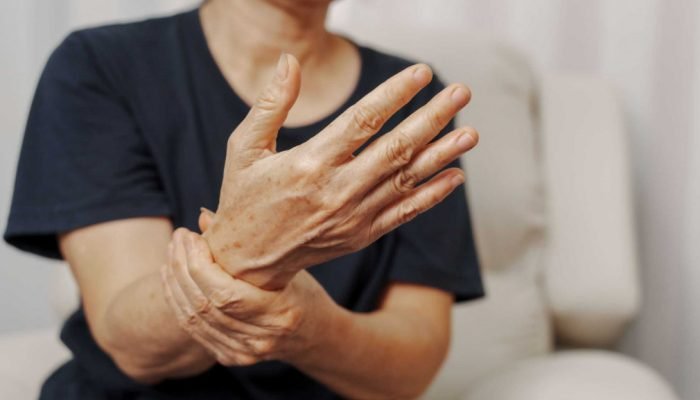 doenca-de-parkinson-e1765895412925-1024x577-1