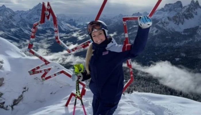 Lindsey Vonn após sofrer grave acidente durante prova olímpica de downhill. — Fo