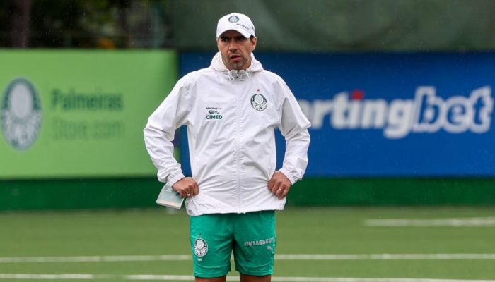 Abel Ferreira durante coletiva de imprensa — Foto: FÁBIO MENOTTI/PALMEIRASPaulis