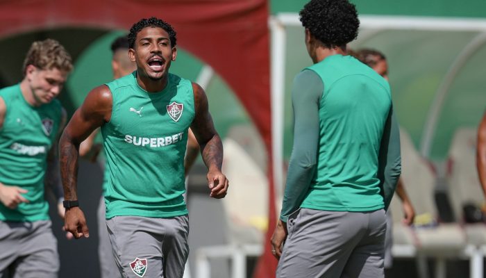Foto: MARCELO GONÇALVES / FLUMINENSE FCJohn Kennedy é esperanças de gol tricolor