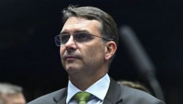 flavio-bolsonaro-2-300x169-1