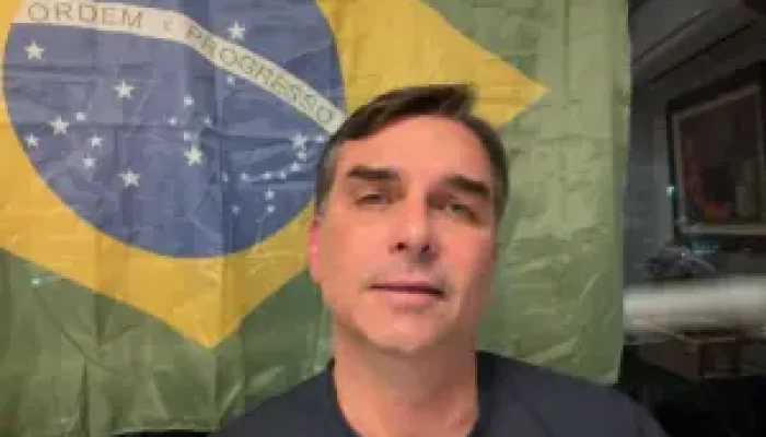 flavio-bolsonaro-resposta-a-alexandre-de-moraes-300x174.jpg