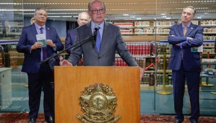 gilmar-fachin-dino-barroso-stf