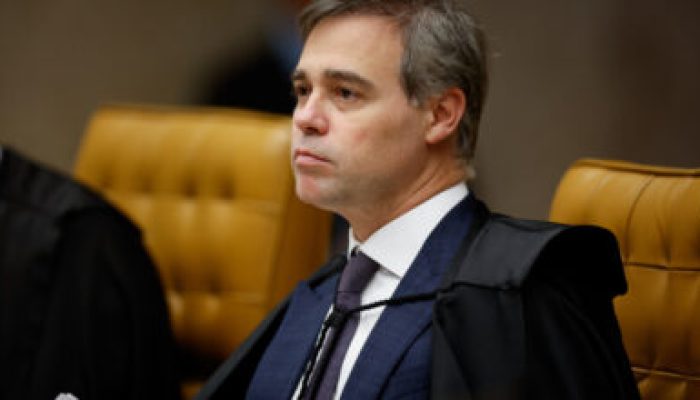 O ministro André Mendonça em Sessão plenária do Supremo