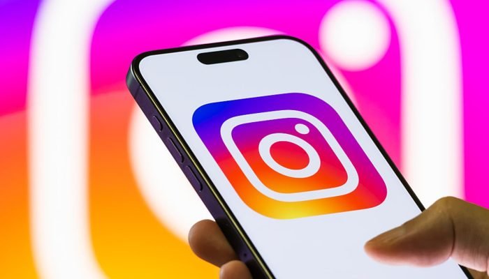 instagram
