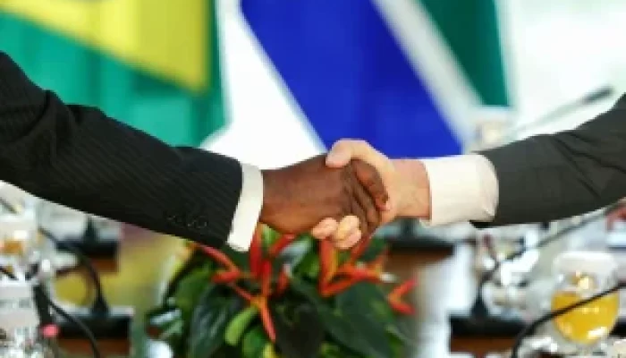 int2-relacoes-internacionais-300x200-1