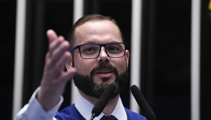 Carregando — Foto: Carregando