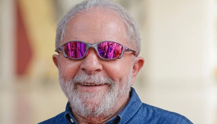 lula-no-dia-do-funk-com-oculos-juliete