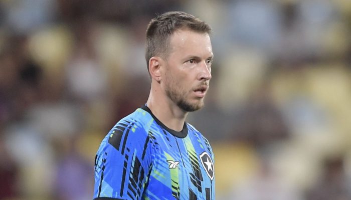neto-ex-athletico-fora-dos-planos-botafogo-goleiro