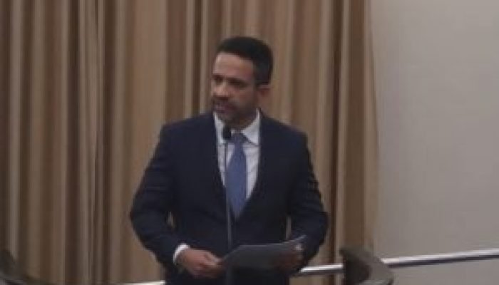 paulo-dantas-mdb-governador-eleito-em-alagoas-foto-15-de-maio-de-2022-reproducao-youtube-300x190-1