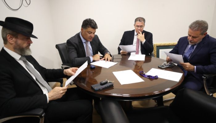 tH3olS9hCH4ajw1HCEw4GISDYz82nhIYTEUUEUgG