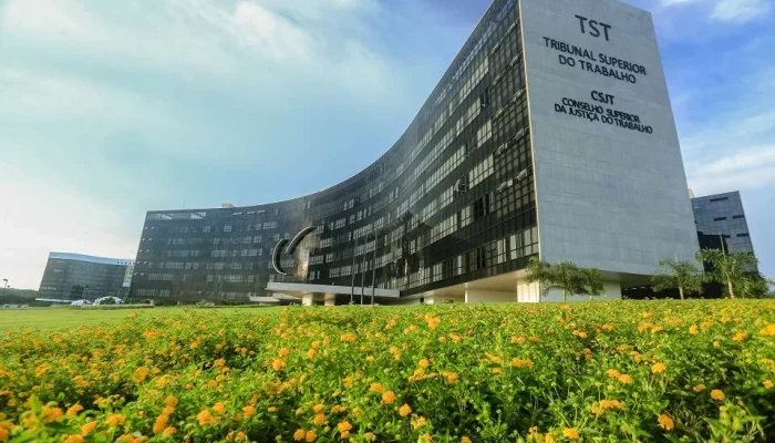 tst-fachada