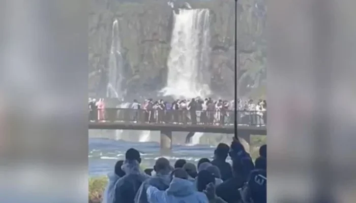 turista-cataratas